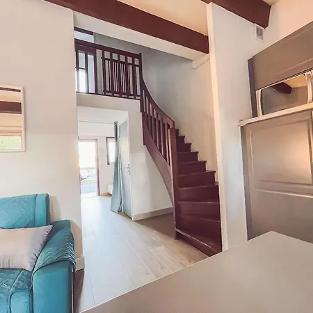 Apartment Charmante Climatisee Avec Piscine, Parking Prive Et Proche Plage, Ideale Pour Au Calme - Fr-1-607-158